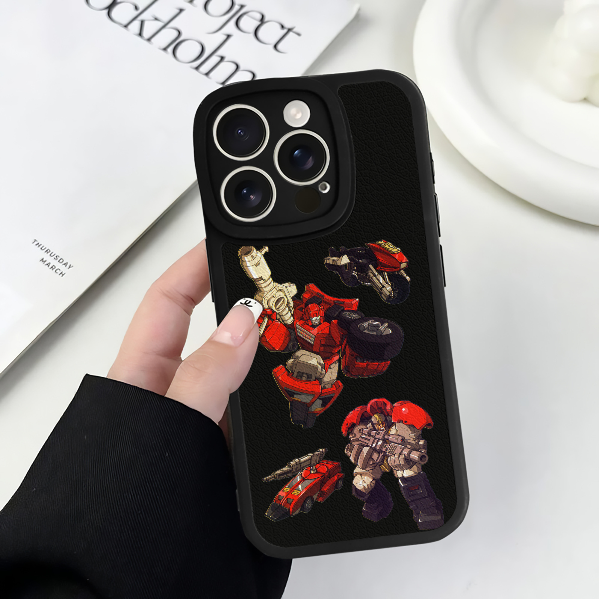 （画像用）  【iPhone 16シリーズ対応】シリコンスマホケース（レザー調） 材質：シリコン